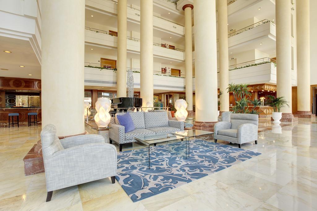 Grupotel Parc Natural & Spa Playa de Muro  Buitenkant foto Lobby